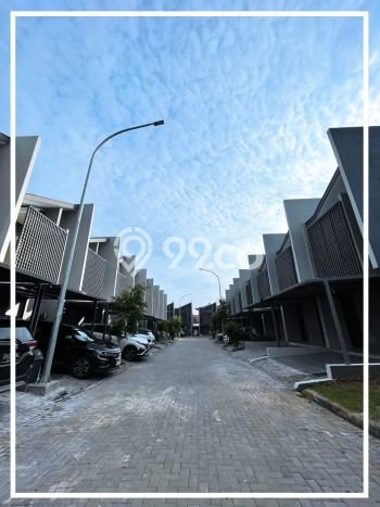 For Sale Rumah 2 Kamar Lokasi Ideal Bagus dan Strategis di Bekasi Barat For Sale Rumah 2 Kamar Lokasi Ideal Bagus dan Strategis di Bekasi Barat