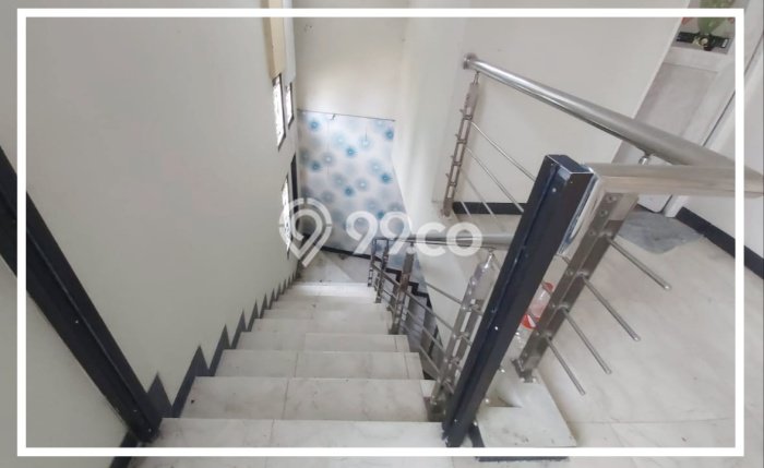 Hunian Cantik Minimalis Lb 163m2 di Bekasi Barat, Bekasi Hunian Cantik Minimalis Lb 163m2 di Bekasi Barat, Bekasi