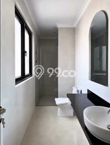 Siap Huni Hunian Elit 3 Kamar di Kebayoran Baru Dekat ke Mana Pun Siap Huni Hunian Elit 3 Kamar di Kebayoran Baru Dekat ke Mana Pun