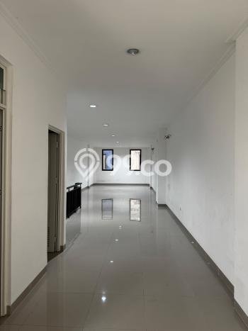 Ruko Bagus Dijual LB 240m2 Lokasi Strategis Jakarta Utara Area Cocok untuk Berbisnis Ruko Bagus Dijual LB 240m2 Lokasi Strategis Jakarta Utara Area Cocok untuk Berbisnis