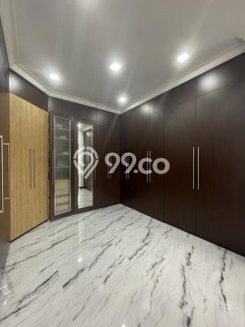 Hunian Elit LB 350m2 Siap Pakai Desain Elegan di BSD, Tangerang Hunian Elit LB 350m2 Siap Pakai Desain Elegan di BSD, Tangerang