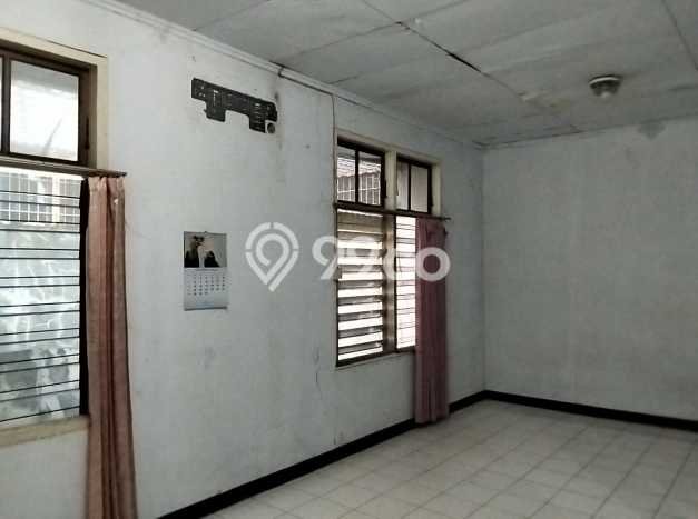 For Sale! Premium House LT 220m2 Desain Elegan di Pegangsaan For Sale! Premium House LT 220m2 Desain Elegan di Pegangsaan
