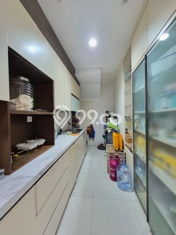 Jual Rumah Mewah Elegan Dengan View Cantik di Alam Sutera, Tangerang Jual Rumah Mewah Elegan Dengan View Cantik di Alam Sutera, Tangerang