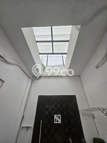Rumah Modern 3 KT LT 189m2 di Villa Melati Mas Rumah Modern 3 KT LT 189m2 di Villa Melati Mas