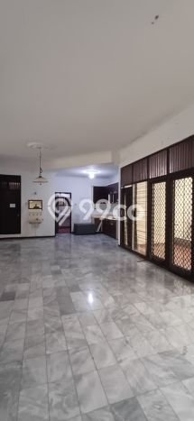 Hunian Mewah LB 302m2 Siap Huni Desain Elegan di Pegangsaan, Jakarta Utara Hunian Mewah LB 302m2 Siap Huni Desain Elegan di Pegangsaan, Jakarta Utara