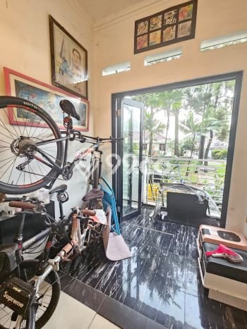 Rumah Modern 3 KT LT 189m2 di Villa Melati Mas Rumah Modern 3 KT LT 189m2 di Villa Melati Mas
