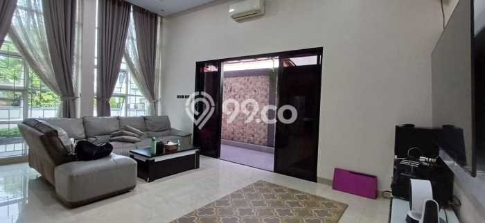 Hunian Cantik Modern Lb 130m2 di BSD, Tangerang Selatan Hunian Cantik Modern Lb 130m2 di BSD, Tangerang Selatan