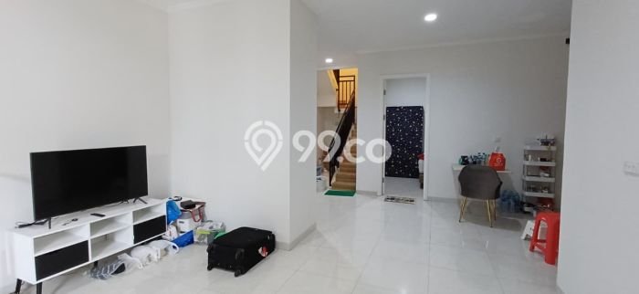 Hunian Eksklusif Siap Huni LT 112m2 di Serpong, Tangerang Selatan Hunian Eksklusif Siap Huni LT 112m2 di Serpong, Tangerang Selatan
