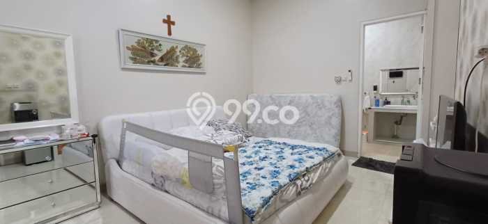 Hunian Cantik Modern Lb 130m2 di BSD, Tangerang Selatan Hunian Cantik Modern Lb 130m2 di BSD, Tangerang Selatan