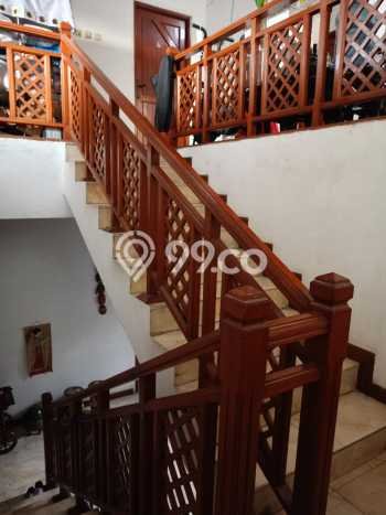 Rumah 2 Lantai Bagus SHM di Perumahan Pesona Depok, Jl. Margonda Rumah 2 Lantai Bagus SHM di Perumahan Pesona Depok, Jl. Margonda