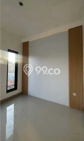 HUNIAN PILIHAN! Rumah di Panjer, LT 64m² Bangunan 101m² HUNIAN PILIHAN! Rumah di Panjer, LT 64m² Bangunan 101m²