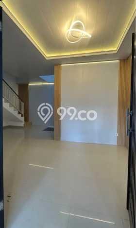 HUNIAN PILIHAN! Rumah di Panjer, LT 64m² Bangunan 101m² HUNIAN PILIHAN! Rumah di Panjer, LT 64m² Bangunan 101m²