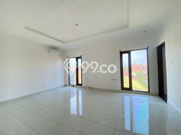 Rumah Disewakan Denpasar LT 300m2 LB 200m2 Kawasan Sanur Rumah Disewakan Denpasar LT 300m2 LB 200m2 Kawasan Sanur