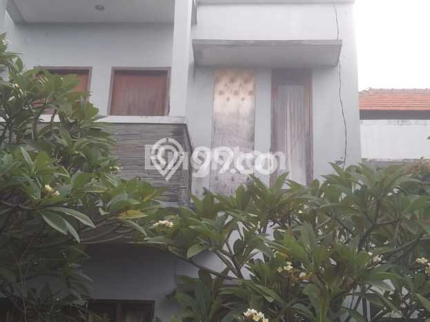 Ready to Use! Premium House LT 215m2 Desain Modern di Padangsambian Kaja Ready to Use! Premium House LT 215m2 Desain Modern di Padangsambian Kaja
