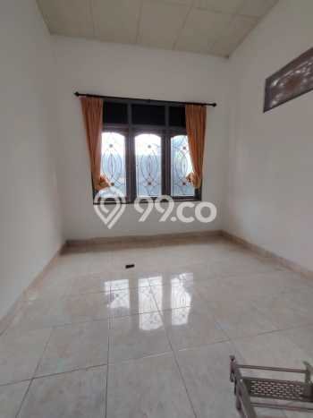 Rumah Kontrakan Denpasar LT 200m2 LB 90m2 Area Renon Rumah Kontrakan Denpasar LT 200m2 LB 90m2 Area Renon