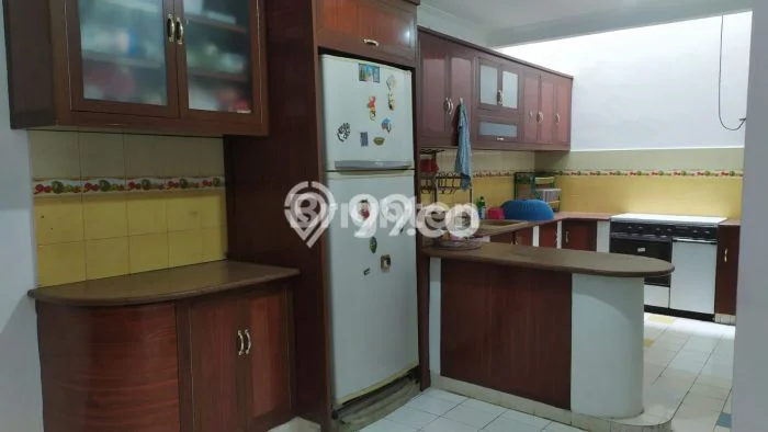 For Sale! Luxury House LT 372m2 Desain Modern di Jatiwaringin For Sale! Luxury House LT 372m2 Desain Modern di Jatiwaringin