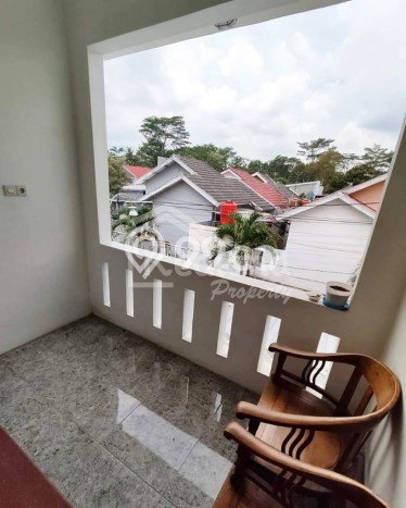 Hunian Cantik Minimalis Lb 180m2 di Tembalang, Semarang Hunian Cantik Minimalis Lb 180m2 di Tembalang, Semarang