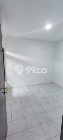 Rumah Modern 3 KT LT 210m2 di Plombokan Rumah Modern 3 KT LT 210m2 di Plombokan