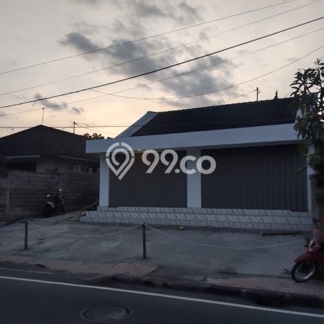 Area Ramai! Ruko Dijual di Denpasar Utara untuk Bisnis Luas Bangunan 90m2 Area Ramai! Ruko Dijual di Denpasar Utara untuk Bisnis Luas Bangunan 90m2