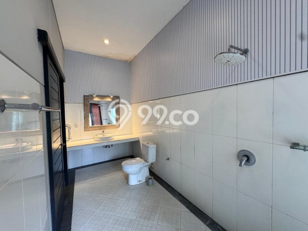 Vila Strategis Kawasan , Luas 0m2m², Harganya Bersaing Vila Strategis Kawasan , Luas 0m2m², Harganya Bersaing