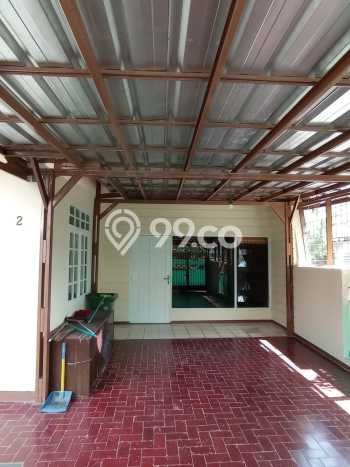Rumah Elit Modern Siap Huni di Pulo Asem Jakarta Timur Rumah Elit Modern Siap Huni di Pulo Asem Jakarta Timur