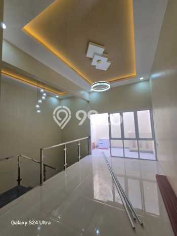 For Sale Hunian Rumah Terawat 3 Kamar di Harapan Indah, Bekasi For Sale Hunian Rumah Terawat 3 Kamar di Harapan Indah, Bekasi