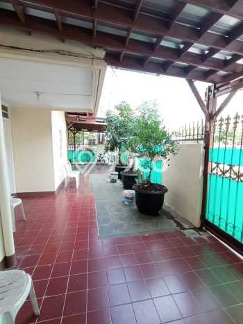 Rumah Elit Modern Siap Huni di Pulo Asem Jakarta Timur Rumah Elit Modern Siap Huni di Pulo Asem Jakarta Timur