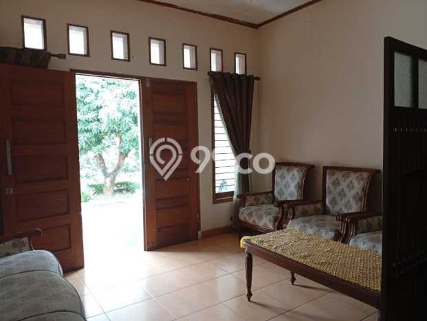 Jual Rumah Luas Elegan Dengan View Eksklusif di Jatikramat, Bekasi Jual Rumah Luas Elegan Dengan View Eksklusif di Jatikramat, Bekasi