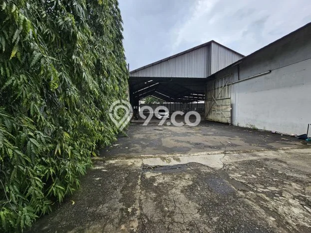 Gudang untuk Disewa di Pusat Bekasi Luas Bangunan 4200m2 Gudang untuk Disewa di Pusat Bekasi Luas Bangunan 4200m2