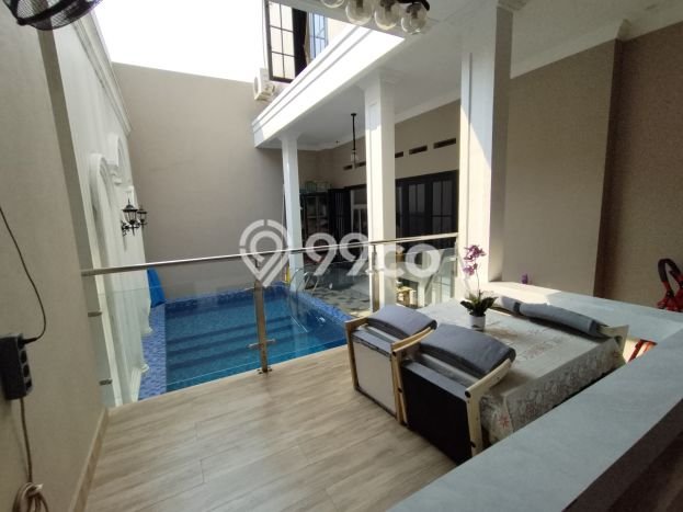 Hunian Elit LB 300m2 Siap Pakai Desain Elegan di Pekayon, Bekasi Hunian Elit LB 300m2 Siap Pakai Desain Elegan di Pekayon, Bekasi