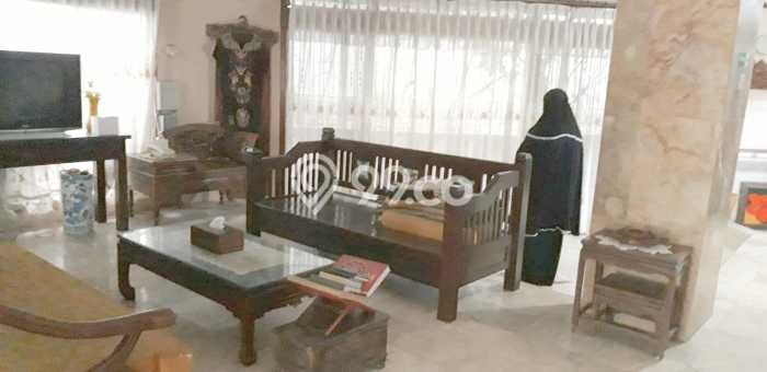 Dijual Rumah Mewah Megah Dengan View Cantik di Pulomas, Jakarta Timur Dijual Rumah Mewah Megah Dengan View Cantik di Pulomas, Jakarta Timur