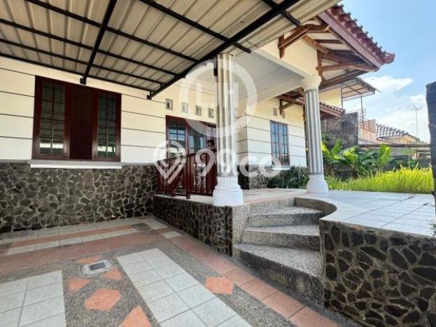 Jual Rumah Eksklusif 6 KT di Batam Centre, Batam Jual Rumah Eksklusif 6 KT di Batam Centre, Batam