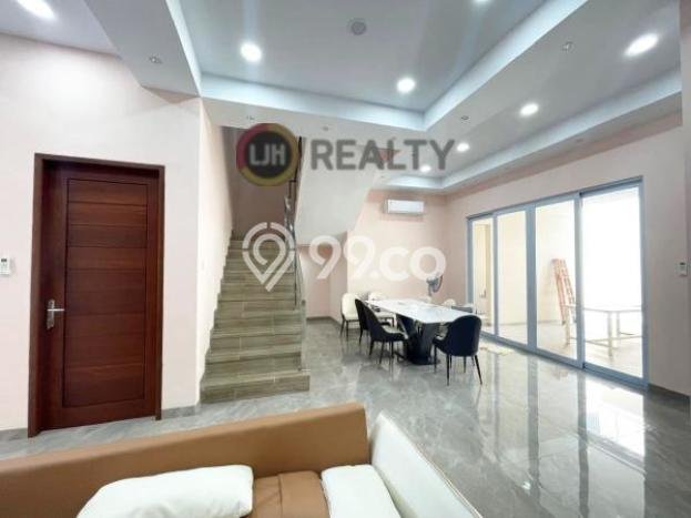 Dijual Rumah Premium dengan Fasilitas Sekitar Lengkap di Batam Kota, Batam Dijual Rumah Premium dengan Fasilitas Sekitar Lengkap di Batam Kota, Batam