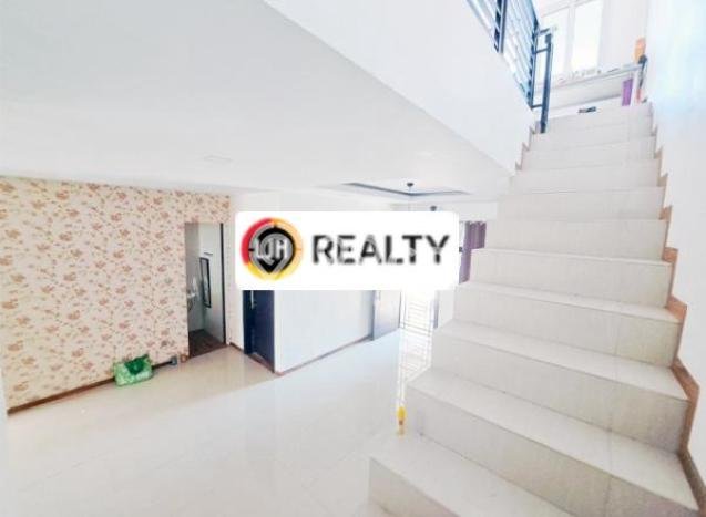 PROPERTI PILIHAN! Rumah Nyaman di Batam Centre, LT 105m2m² LB 77m2m² PROPERTI PILIHAN! Rumah Nyaman di Batam Centre, LT 105m2m² LB 77m2m²