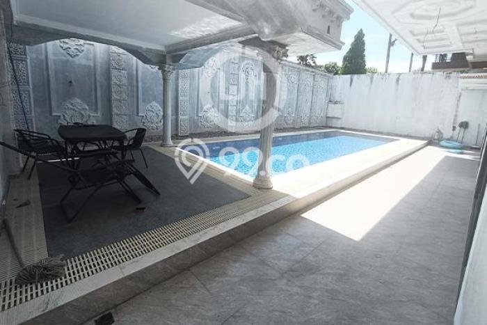 Rumah Luas Tanah 450m2m² di Batam Kota, Batam - Lokasi Strategis Rumah Luas Tanah 450m2m² di Batam Kota, Batam - Lokasi Strategis