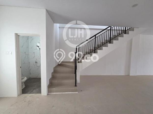 Ruko disewakan lokasi strategis Bengkong Batam 258m2 Ruko disewakan lokasi strategis Bengkong Batam 258m2