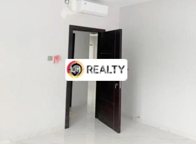Hunian Elit LB 190m2 Siap Huni Desain Elegan di Tiban, Batam Hunian Elit LB 190m2 Siap Huni Desain Elegan di Tiban, Batam