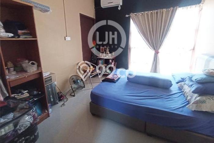 HOT PROPERTY! Rumah Strategis area , Luas 173m2m² Bangunan 185m2m² HOT PROPERTY! Rumah Strategis area , Luas 173m2m² Bangunan 185m2m²