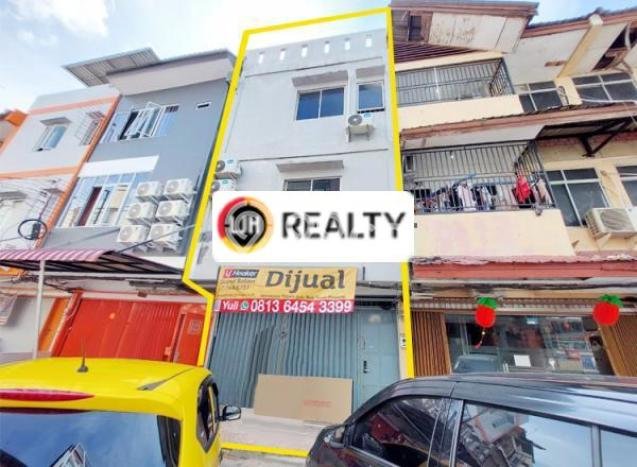 Unit Ruko Dijual di Batam LT 95m2 & LB 250m2 Unit Ruko Dijual di Batam LT 95m2 & LB 250m2