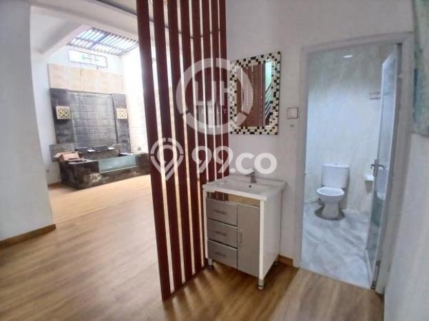 Rumah Modern Minimalis 4 Kamar Bisa Langsung Pindah di Bengkong Rumah Modern Minimalis 4 Kamar Bisa Langsung Pindah di Bengkong