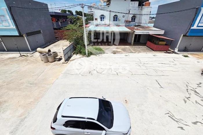 FOR RENT! Ruko di Batam Centre Cocok untuk Bisnis 90m2 FOR RENT! Ruko di Batam Centre Cocok untuk Bisnis 90m2
