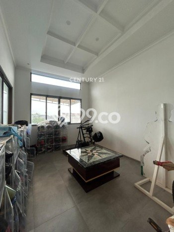 Dijual Rumah Luas Megah Dengan View Cantik di Kota Baru Parahyangan, Bandung Dijual Rumah Luas Megah Dengan View Cantik di Kota Baru Parahyangan, Bandung