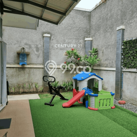 Rumah Mewah LB 200m2 Siap Pakai Desain Elegan di Kota Baru Parahyangan, Bandung Rumah Mewah LB 200m2 Siap Pakai Desain Elegan di Kota Baru Parahyangan, Bandung