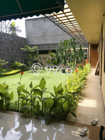 Rumah 6 Kamar Tidur Lokasi Premium di Kawasan Elite Sukajadi, Bandung Rumah 6 Kamar Tidur Lokasi Premium di Kawasan Elite Sukajadi, Bandung