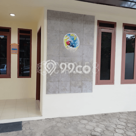 Rumah Luxury Modern Siap Huni di Gatot Subroto Bandung Rumah Luxury Modern Siap Huni di Gatot Subroto Bandung