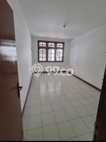 Jual Rumah Favorit Siap Huni LB 240m2 di Kiaracondong, Bandung Jual Rumah Favorit Siap Huni LB 240m2 di Kiaracondong, Bandung