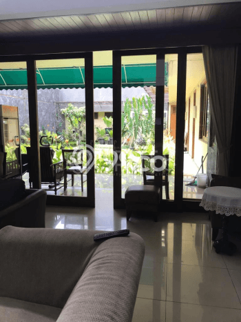 Rumah 6 Kamar Tidur Lokasi Premium di Kawasan Elite Sukajadi, Bandung Rumah 6 Kamar Tidur Lokasi Premium di Kawasan Elite Sukajadi, Bandung