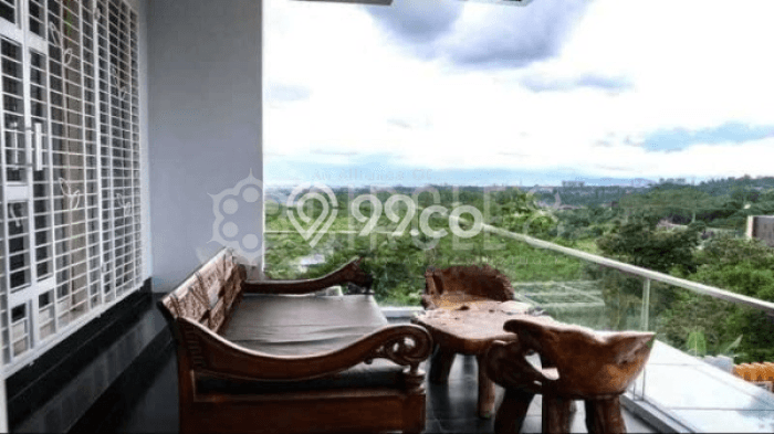 HARGA TERBAIK! Rumah Premium di , Luas 647m2m² Bangunan 550m2m² HARGA TERBAIK! Rumah Premium di , Luas 647m2m² Bangunan 550m2m²