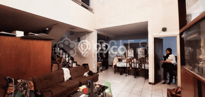 Rumah PREMIUM! di , Bandung, LT 300m2m² Bangunan 155m2m², HARGA SPESIAL Rumah PREMIUM! di , Bandung, LT 300m2m² Bangunan 155m2m², HARGA SPESIAL