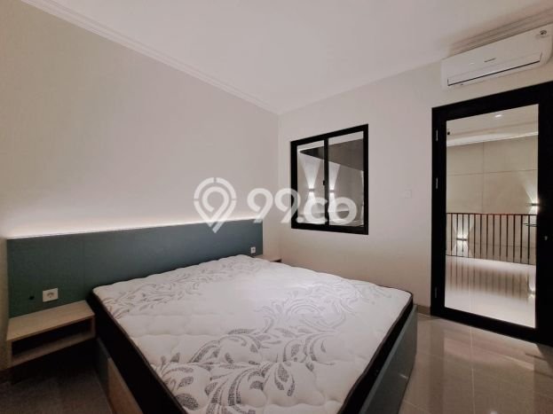 Hot Offer Hunian Mewah Ideal dan Luas di Serpong, Tangerang Selatan Hot Offer Hunian Mewah Ideal dan Luas di Serpong, Tangerang Selatan